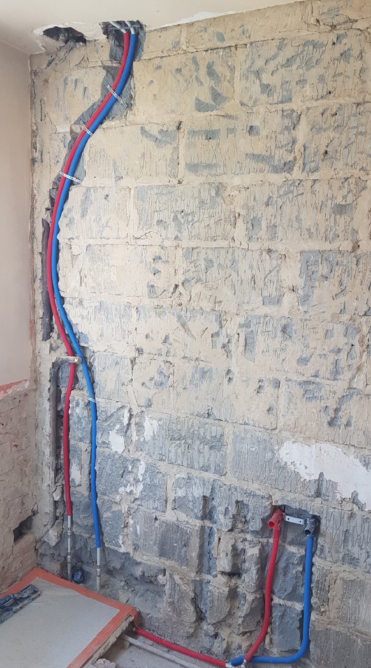 Eau sanitaire chaude et froide